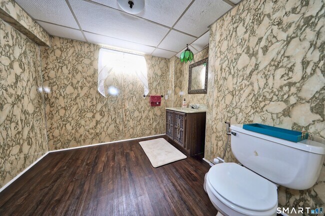 Building Photo - 41 Trout Brook Dr