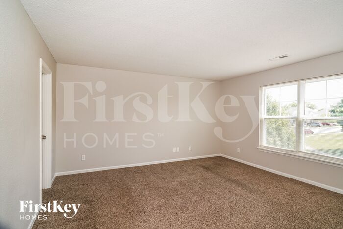 Building Photo - 8142 Corktree Dr
