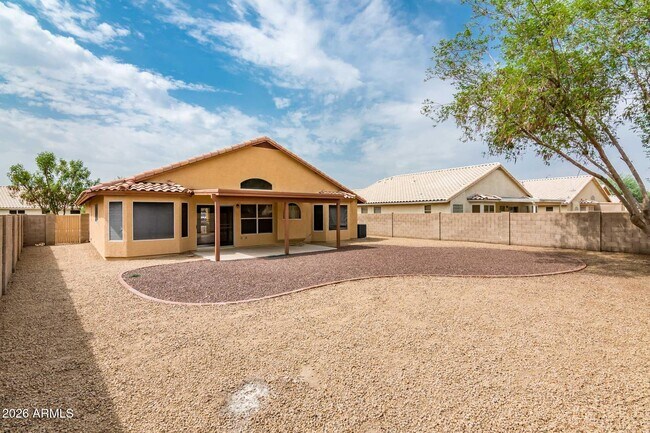 Building Photo - 12566 W Palm Ln