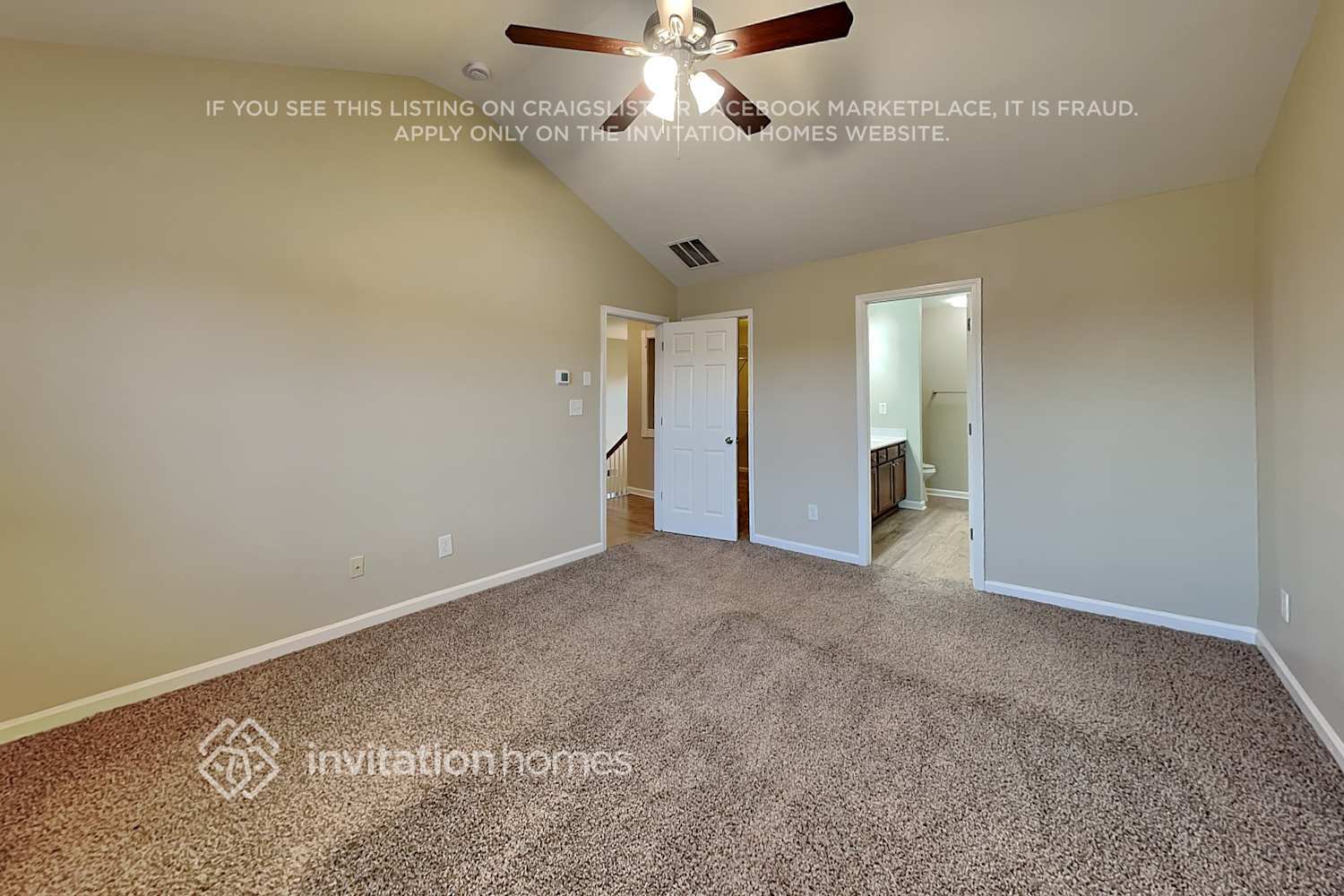 Building Photo - 925 Donington Cir SE