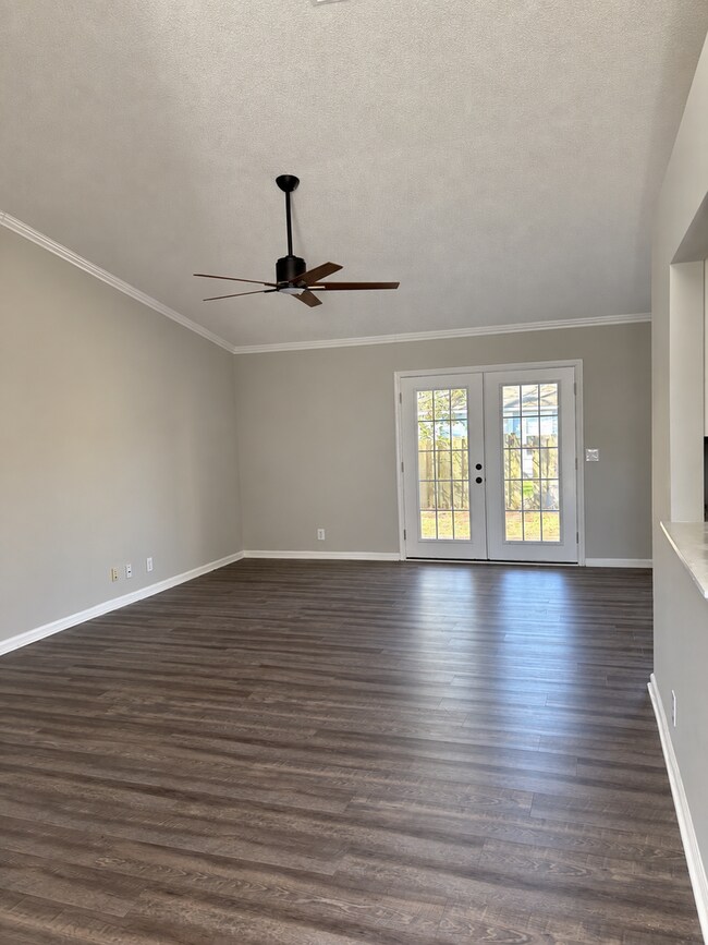 Building Photo - 103 Chandler Way