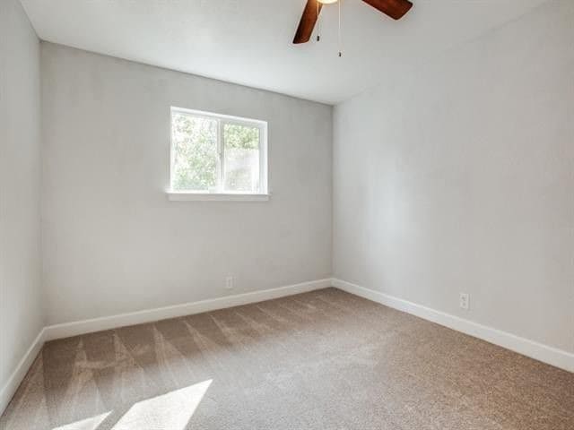 Bedroom2 - 301 NW Wintercrest Rd