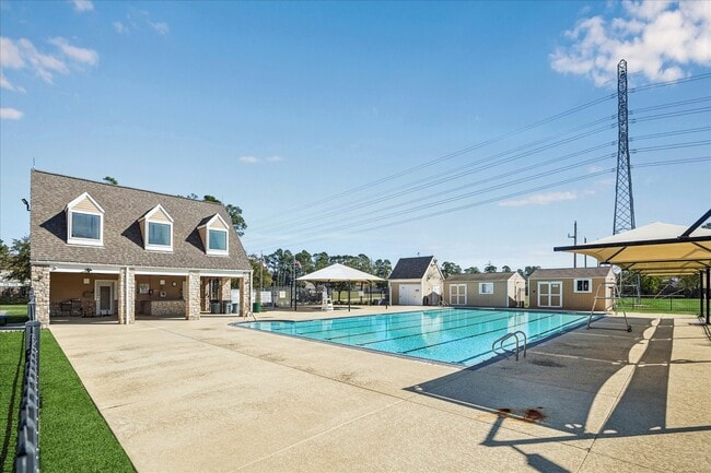 Building Photo - 17610 Forest Haven Trail