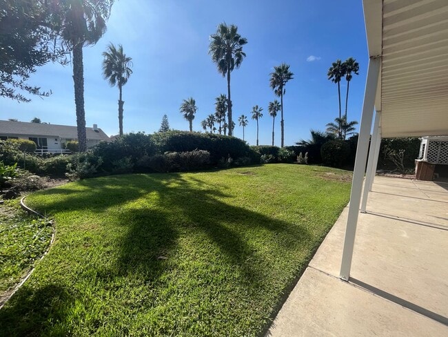 Building Photo - Ocean view Shorecliffs 3 bedroom 2 bath si...