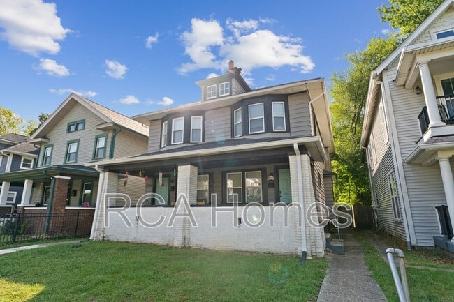 Building Photo - 2948 N Park Ave