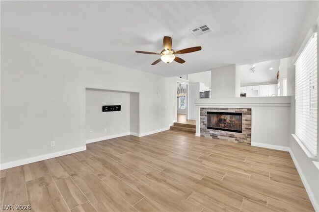 Building Photo - 8112 Tropic Isle Cir
