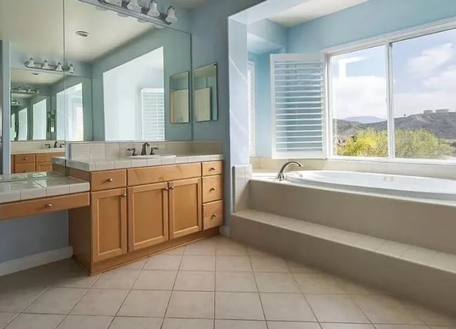 Building Photo - COMING SOON! Spacious 4-Bedroom Pool Home ...