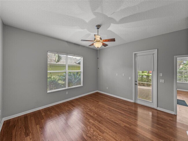 Building Photo - 6222 Hadley Commons Dr