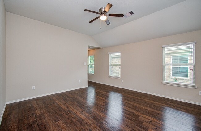 Building Photo - 1418 Spencer Glen Ln