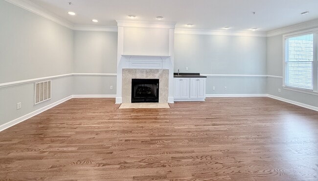 Building Photo - 402 Presque Isle Ln