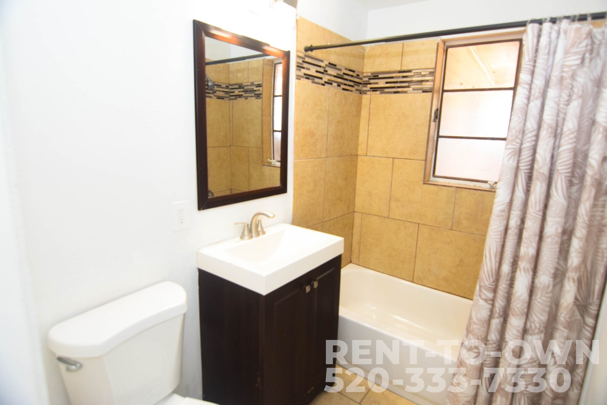 Building Photo - 941 S Baylor Dr