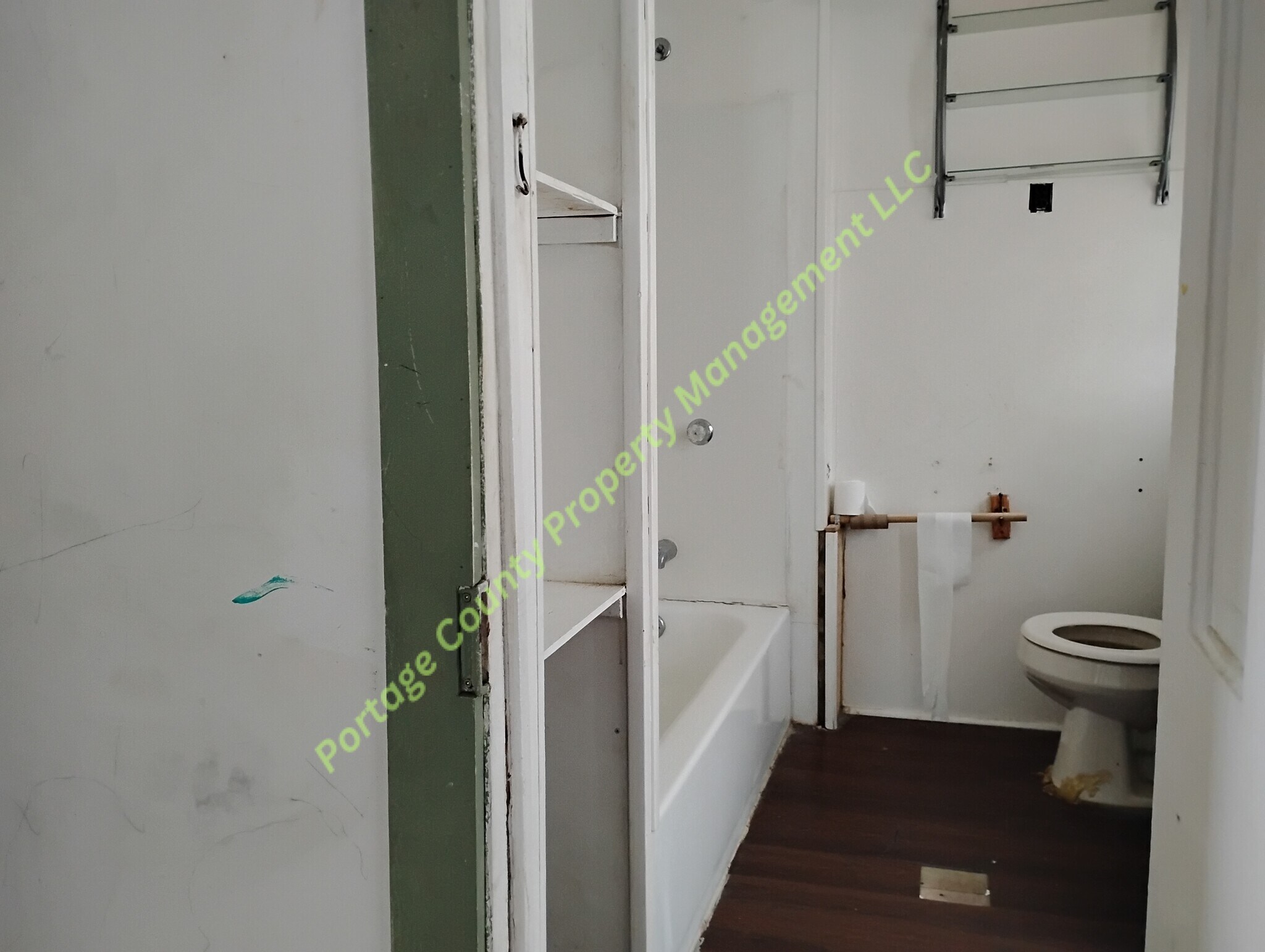 Building Photo - 507 Swanke St