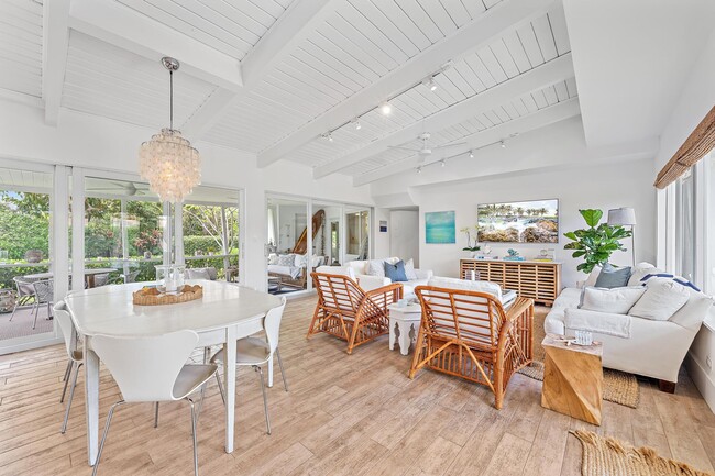 Building Photo - 145 Beacon Ln