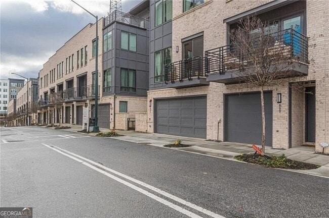 Building Photo - 699 Vidalia Ln