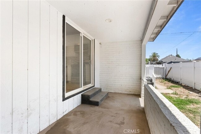 Building Photo - 421 W Sun Ave