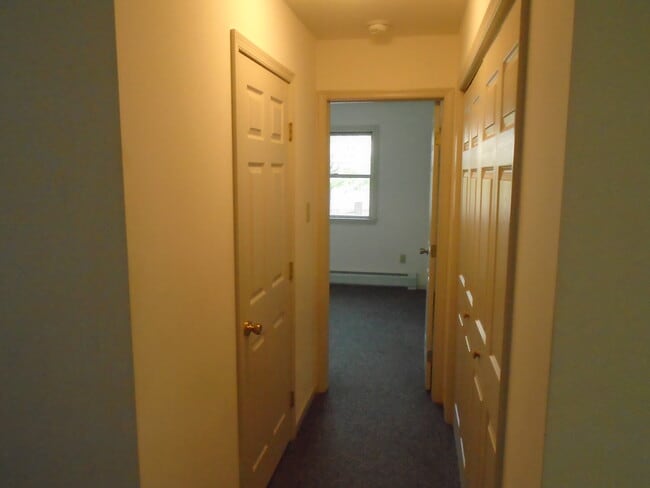 Building Photo - 3405 Sullivan Trl