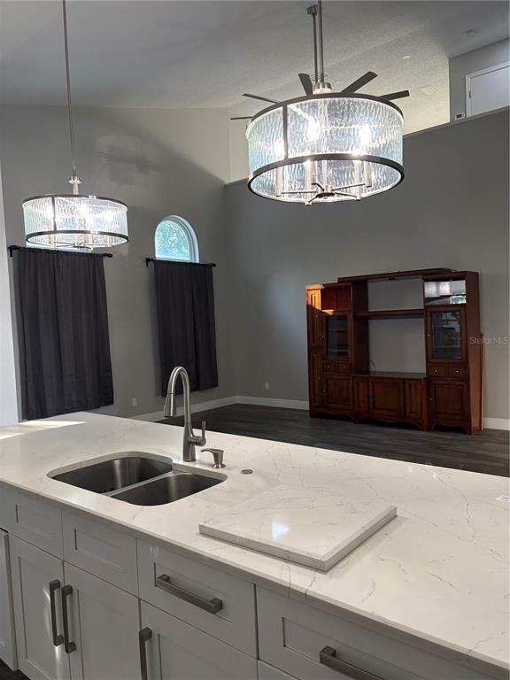 Building Photo - 12212 Holly Jane Ct
