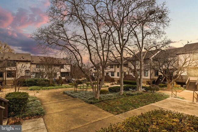 Building Photo - 1751 Westwind Way