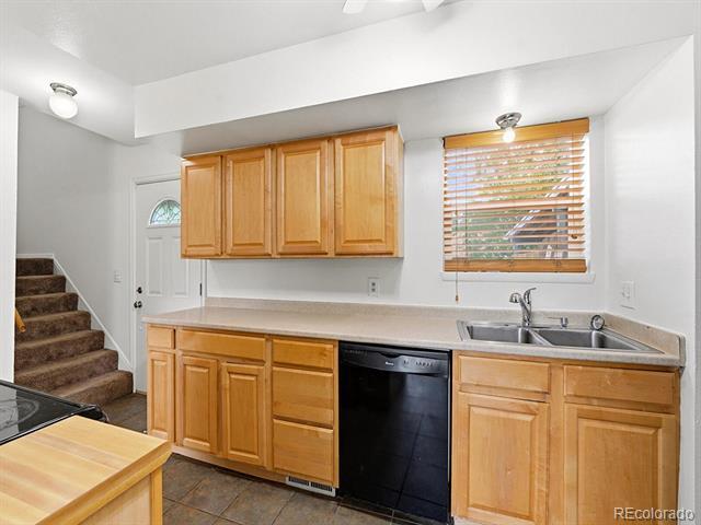 Building Photo - 1622 Longbow Ct