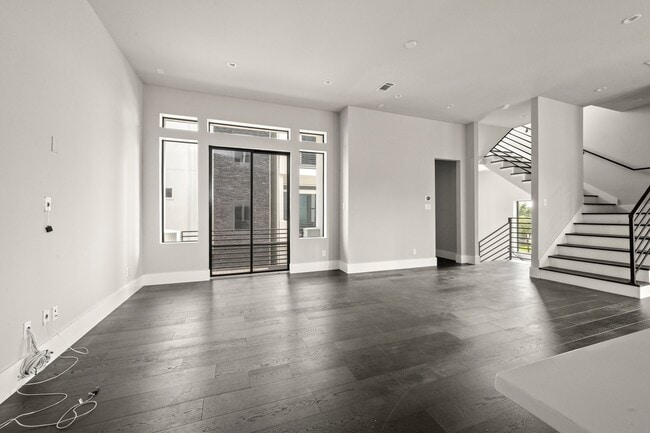 Building Photo - 1615 Wheeler Ave