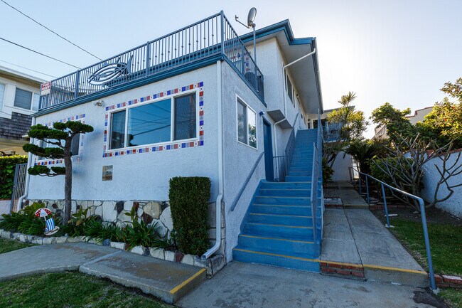 Building Photo - 3533 S Carolina St