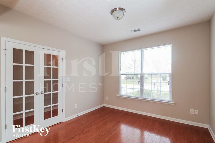 Building Photo - 242 Silver Arrow Cir