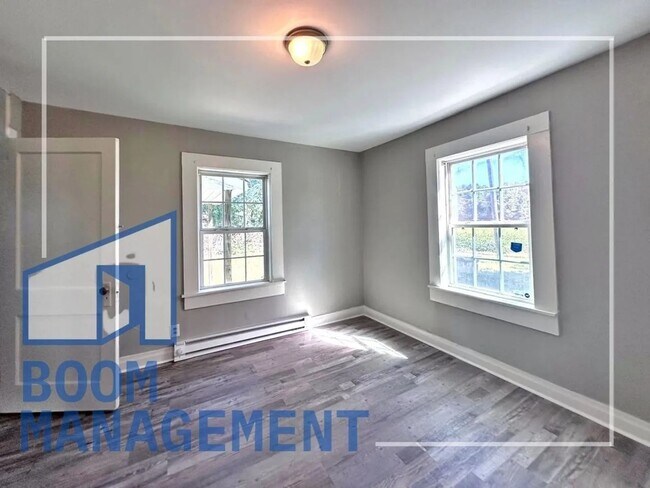 Building Photo - 1867 Warrenton Rd