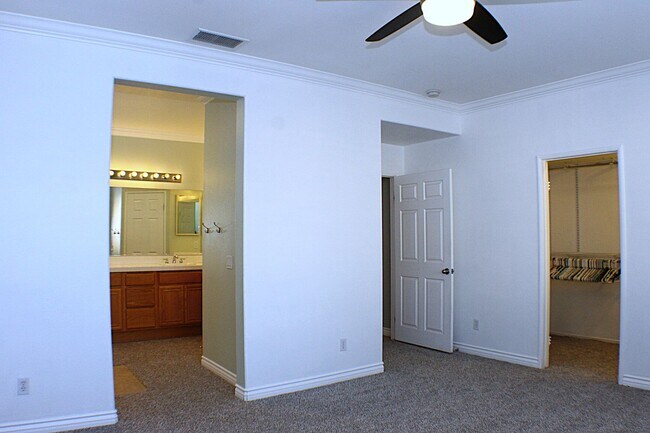 Building Photo - Single-Story Beauty with RV Parking in North Moreno Valley!