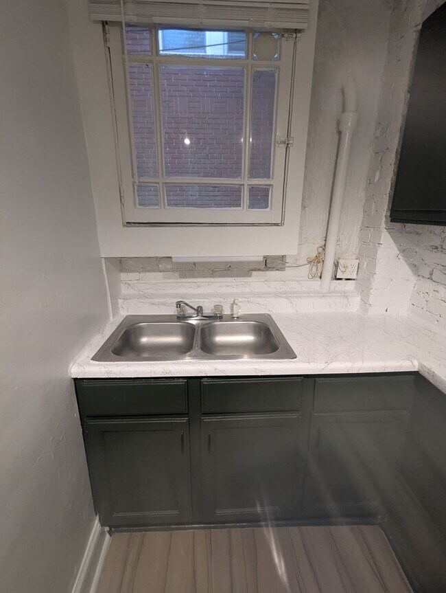 Interior Photo - Ponce Properties