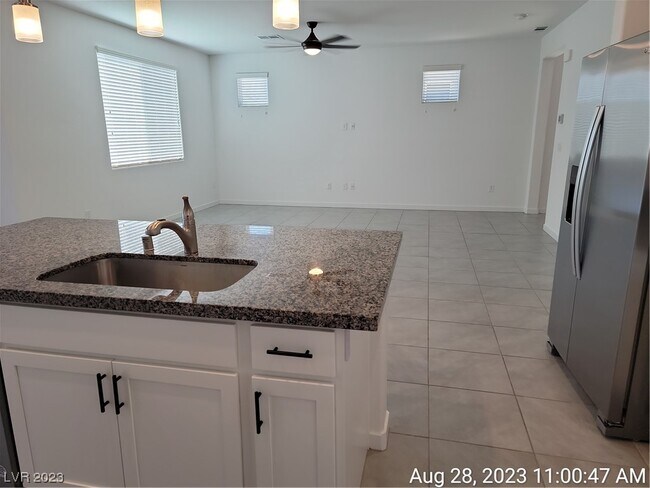 Building Photo - 5476 Verbena Lime Ln