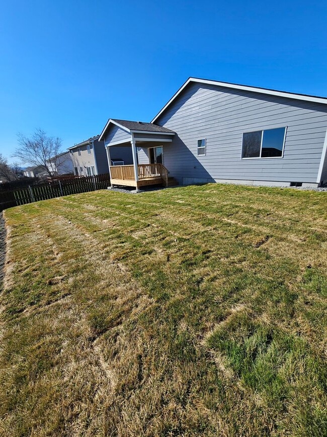 Building Photo - New Construction 3 bed 2 bath Single Story