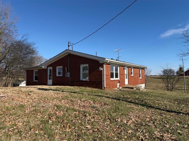 Building Photo - 602 Salmons Blackjack Rd