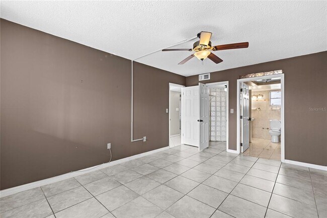 Building Photo - 1893 S Ocean Dr