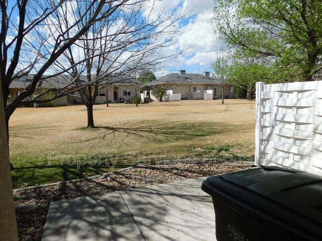 Building Photo - 563 1/2 Garden Cress Court
