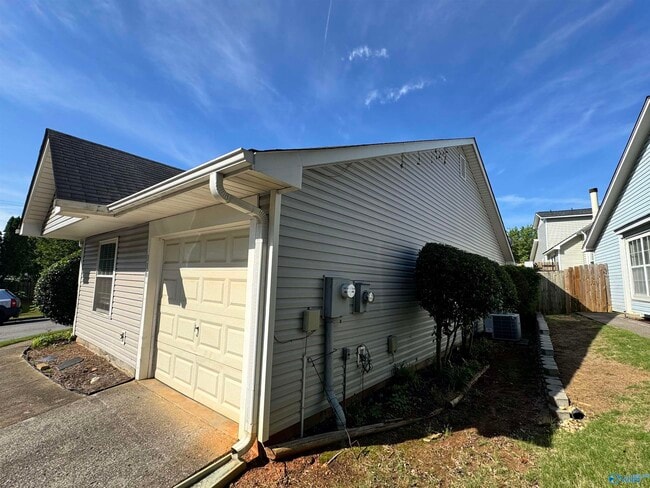 Building Photo - 116 Bentworth Ln