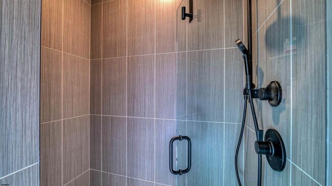 Building Photo - 107 N New Haven Ave