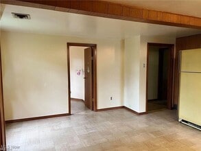 Building Photo - 8581 Fair Rd