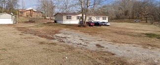 Building Photo - 3111 Riverside Dr