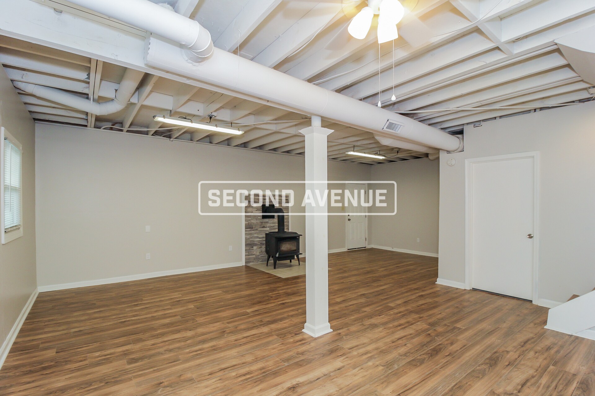 Building Photo - 67 Red Oak Dr