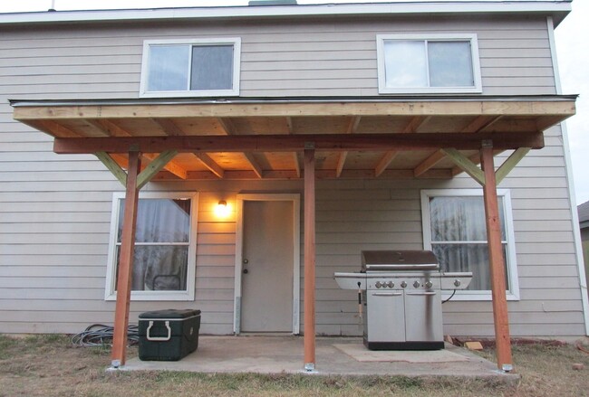 Building Photo - 8135 Grand Bnd