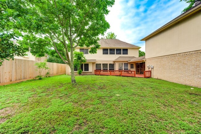 Building Photo - 14823 Atterbury Dr