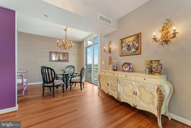 Building Photo - 155 Potomac Passage