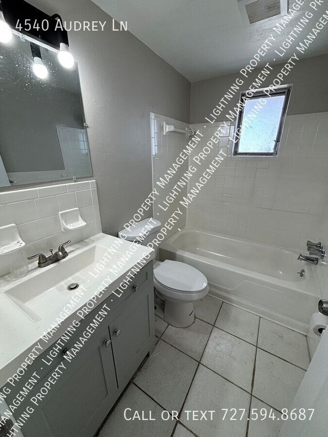 Building Photo - 4540 Audrey Ln