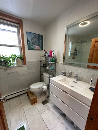 Building Photo - 25 Gibbs St