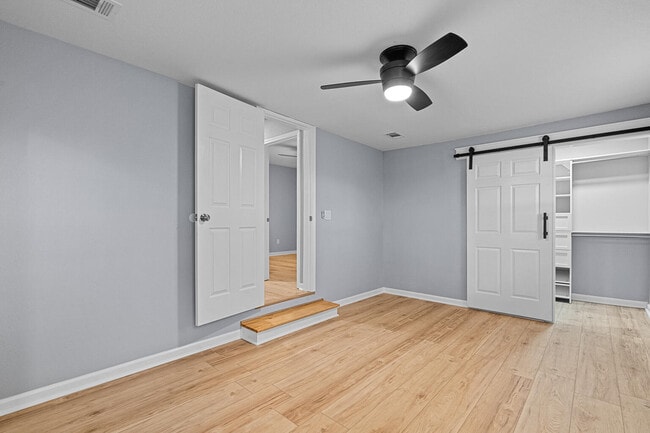 Building Photo - 5968 Capitol Dr