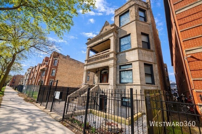 Building Photo - 5172 S Michigan Ave