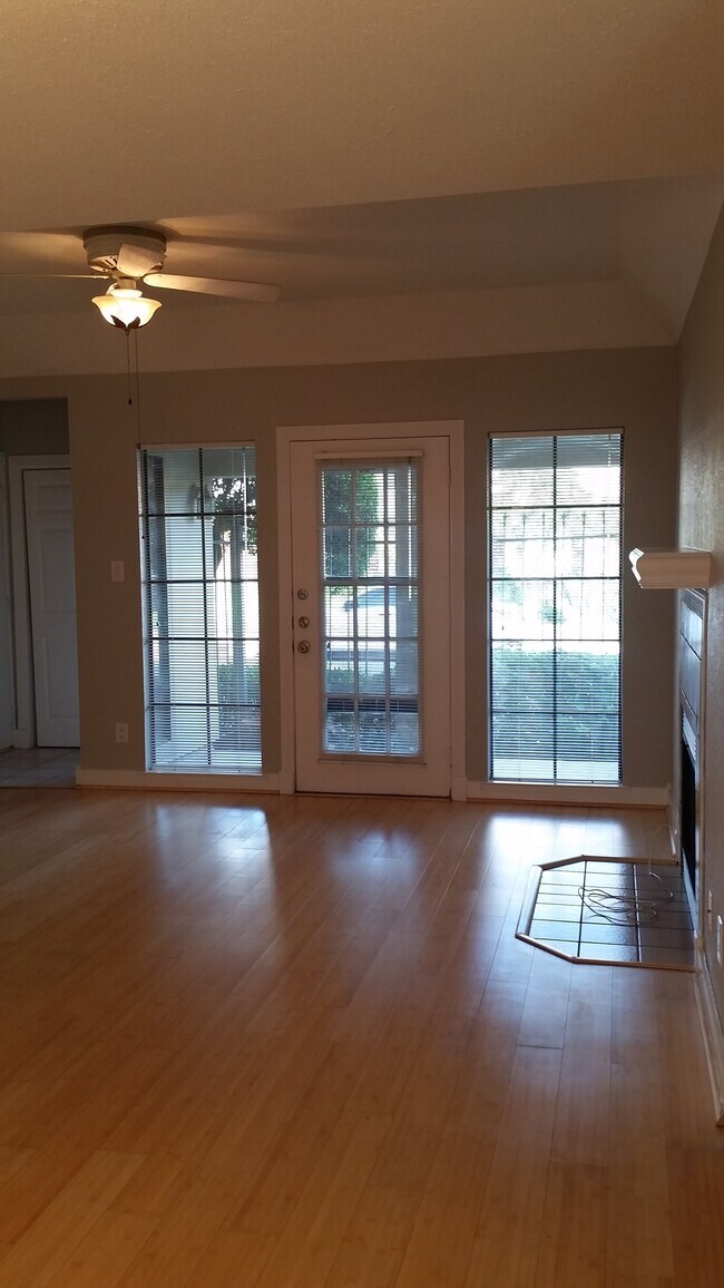 Living Room with bamboo floors - 3105 San Jacinto Street