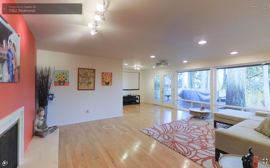 Spacious and bright living room - 7302 139th PL NE
