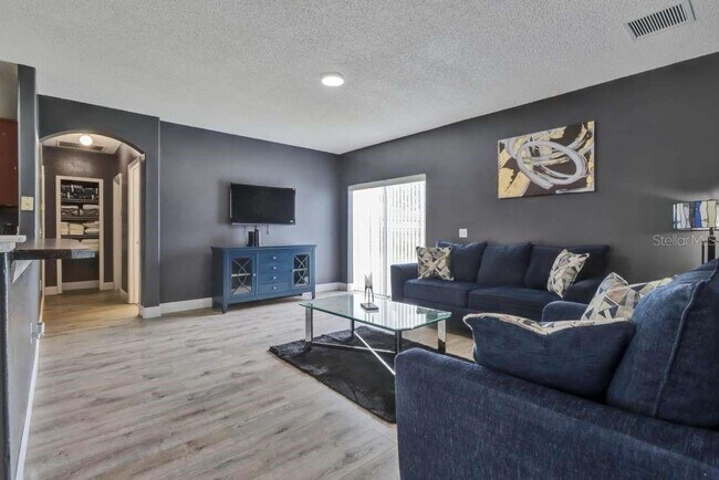 Building Photo - 820 Grantham Dr