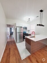 Building Photo - 457 Garfield Ave